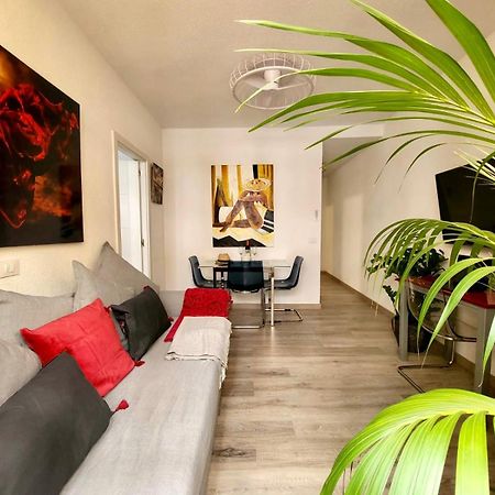 2 Bedrooms Flat 50 Mts Away From Las Canteras Beach Las Palmas de Gran Canaria Bagian luar foto